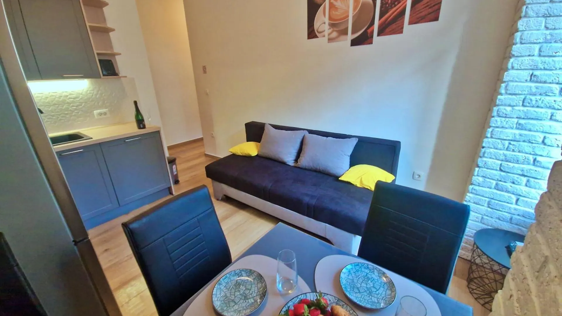 Apartment Lola'S Place Rijeka