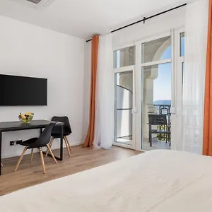  Apartment Bristol