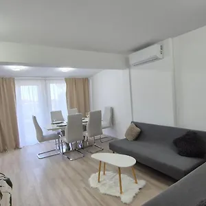 Meressa Leonardo Apartment Novigrad Istria